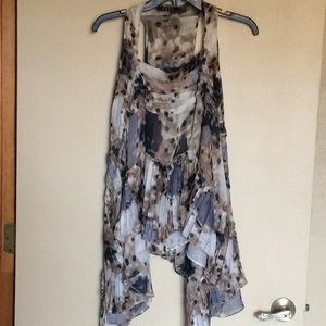 Side tail m cream black brown top